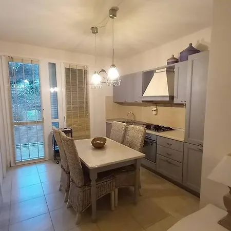 R.e.d. House * Tirrenia
